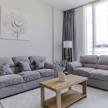 Sahab - Solo 1Br Apt In Al Jada Sharjah Exteriör bild